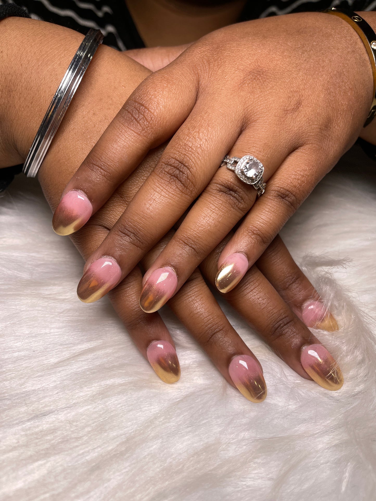 Neutral Gold Ombre - Oval
