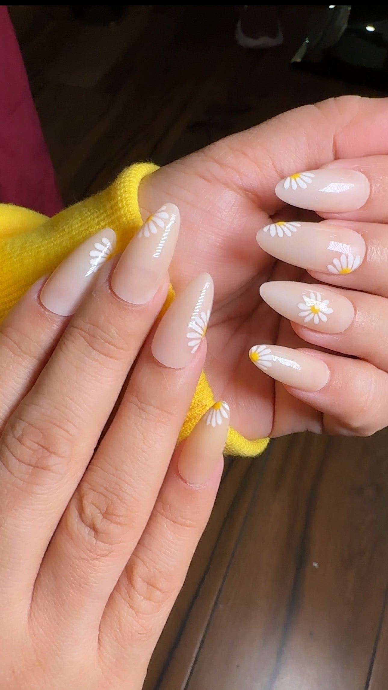 Nude Floral - Almond