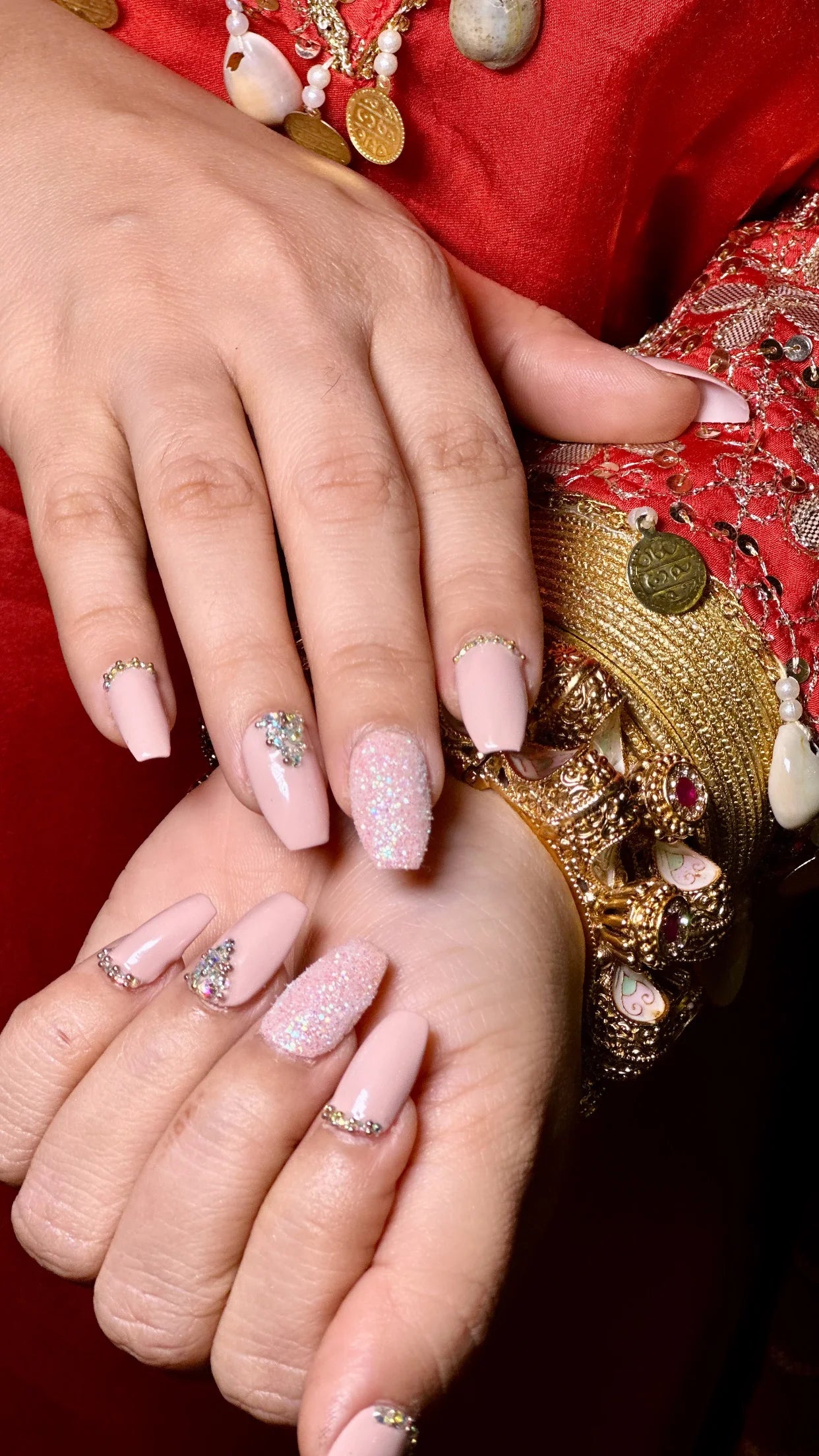 glitter nude nails