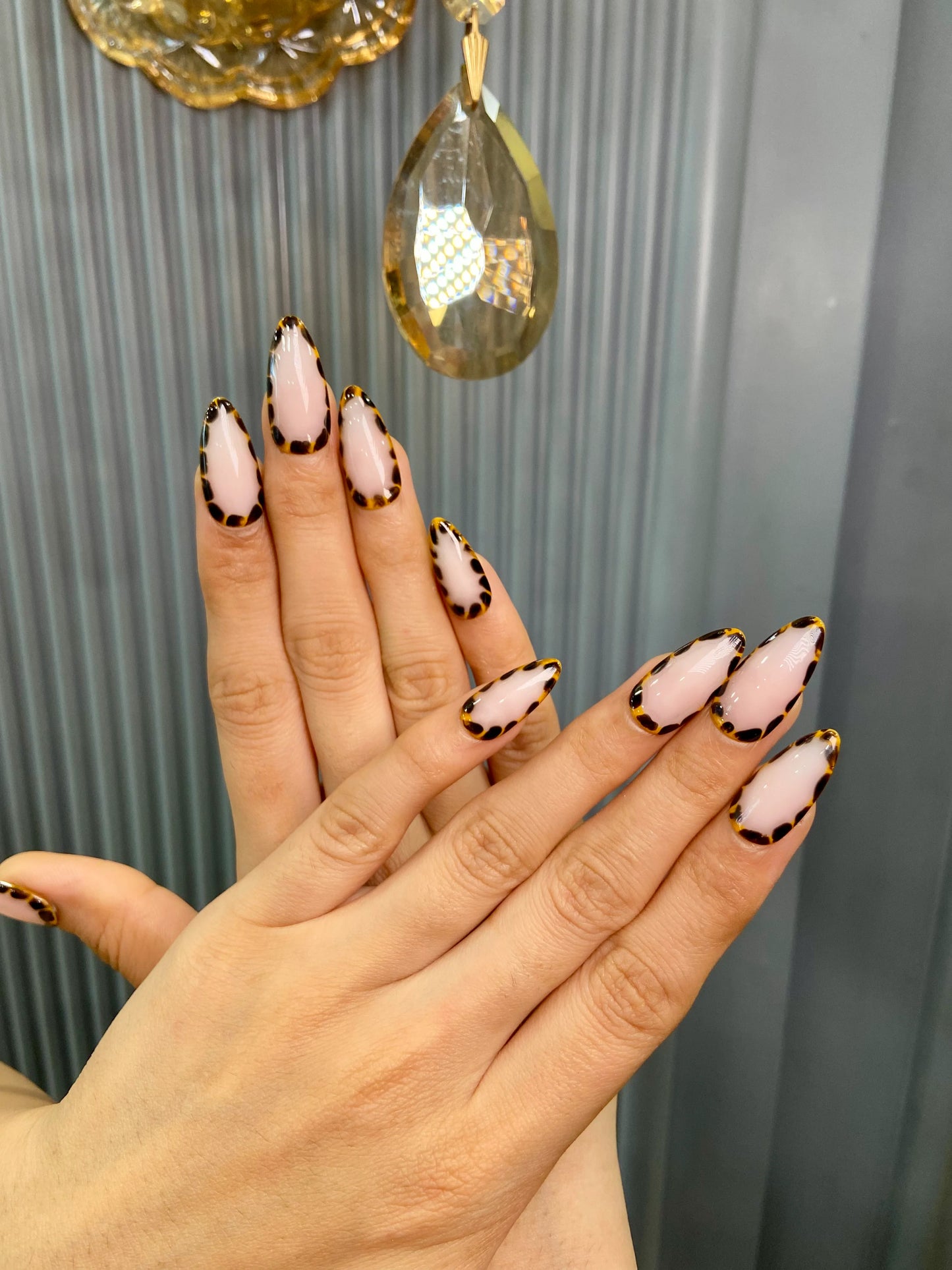 nude leopard nails