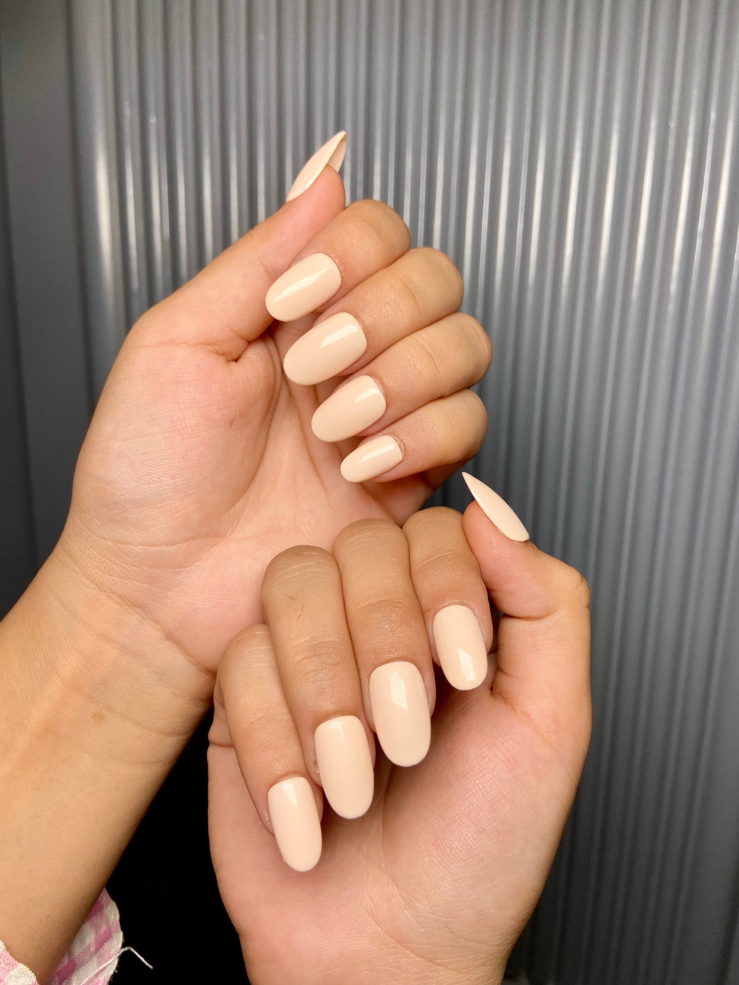 Butter Beige Nails