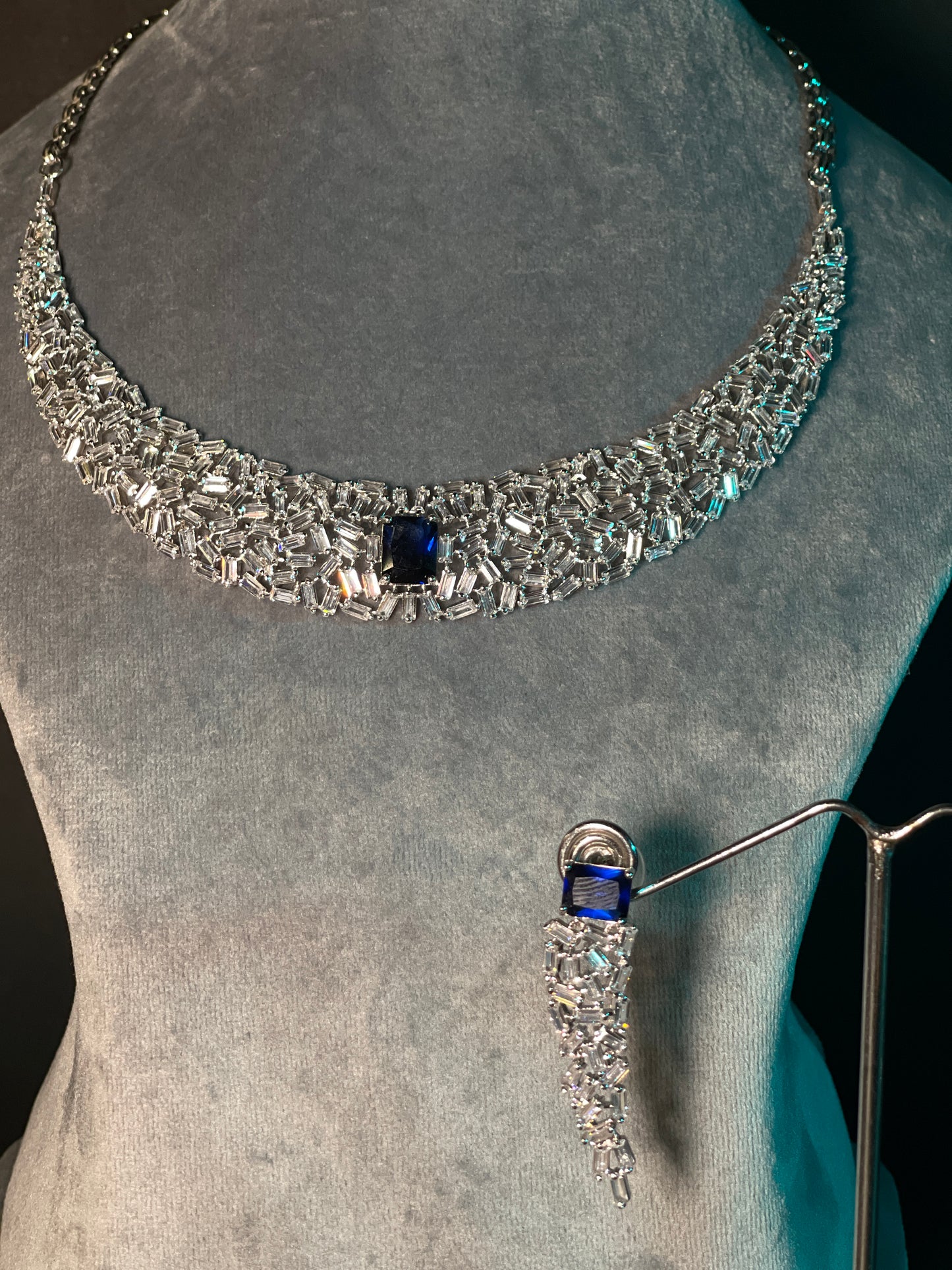 Blue Sapphire With American Diamond