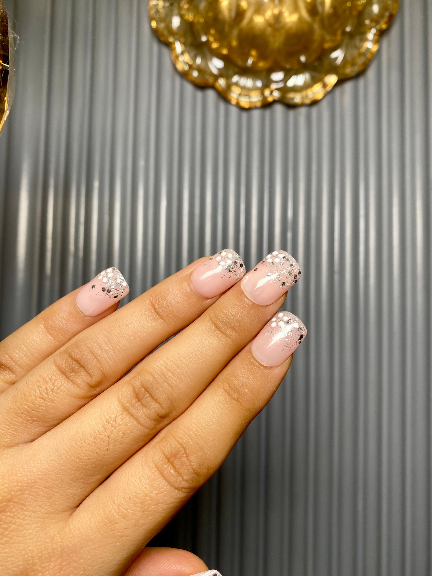 Floral shimmery nails