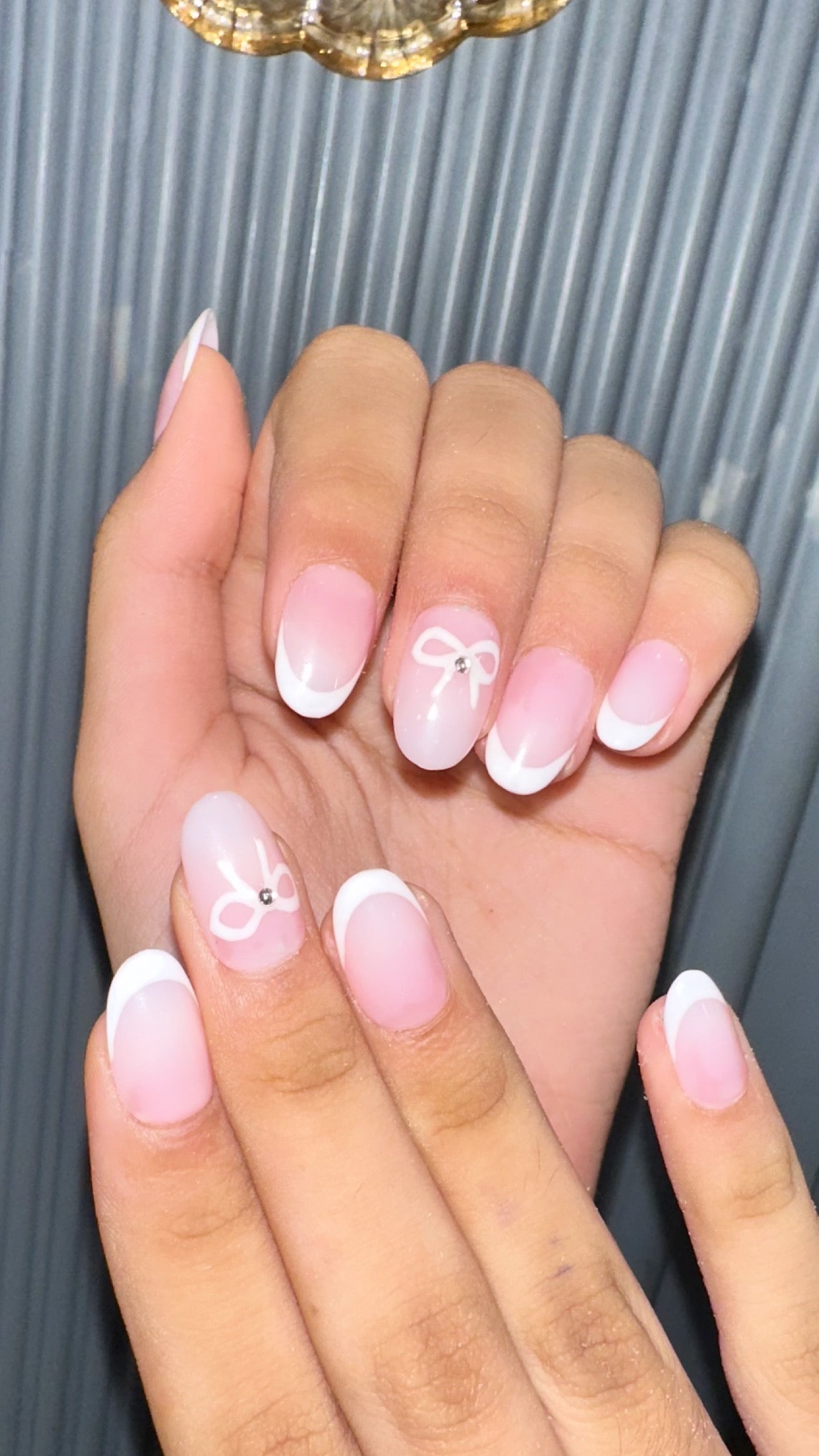 Pink Bow - Oval