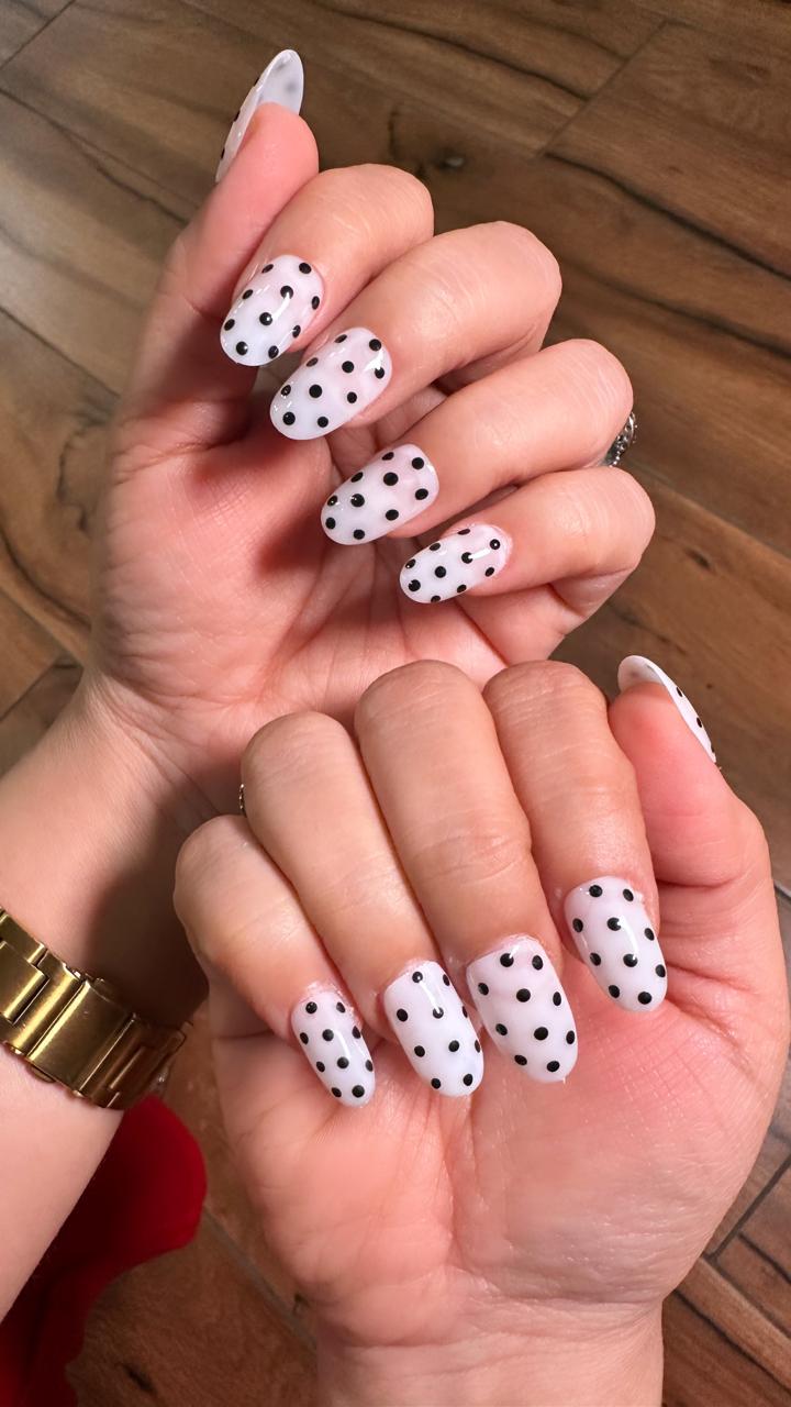 Classic Dotty - Oval