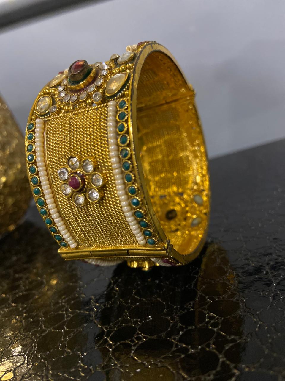 Timeless Traditions Openable Kundan Kada
