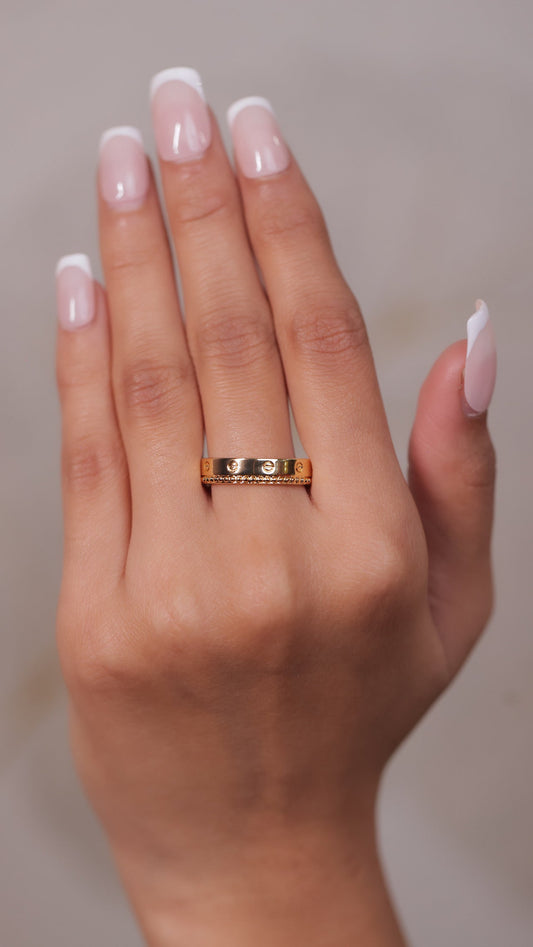 Ring (Gold) 02