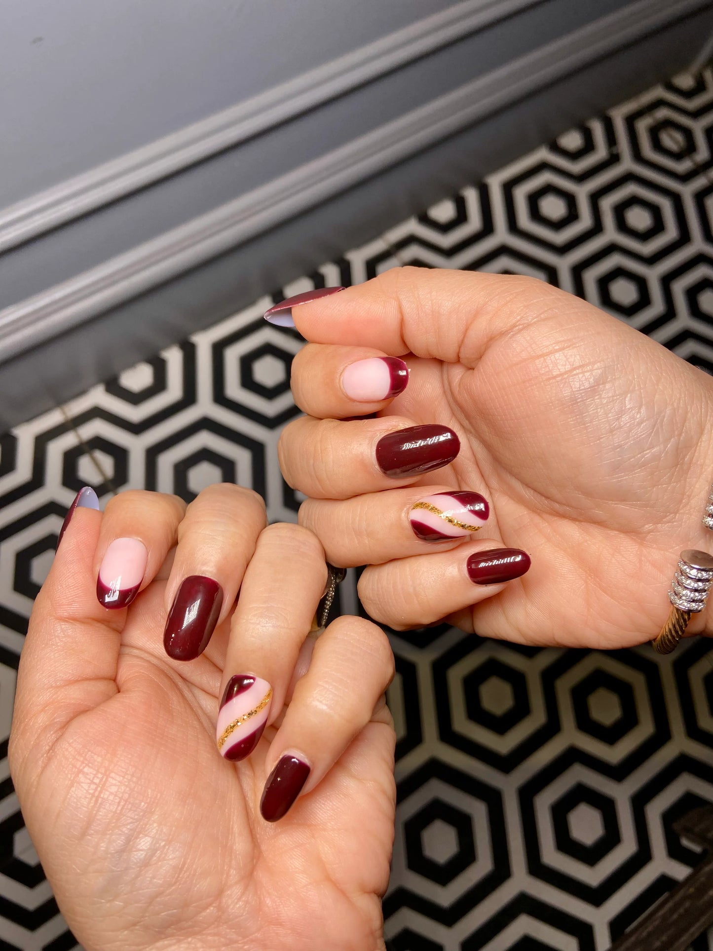 wine french gold nails