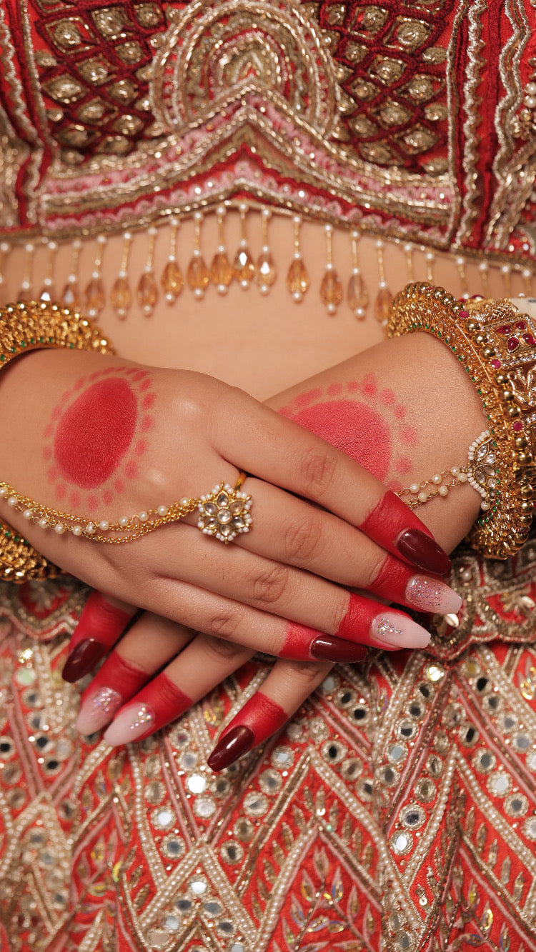RED NUDE GLITTER NAILS