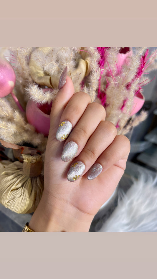Cat Eye Chrome Gel Flower - Oval