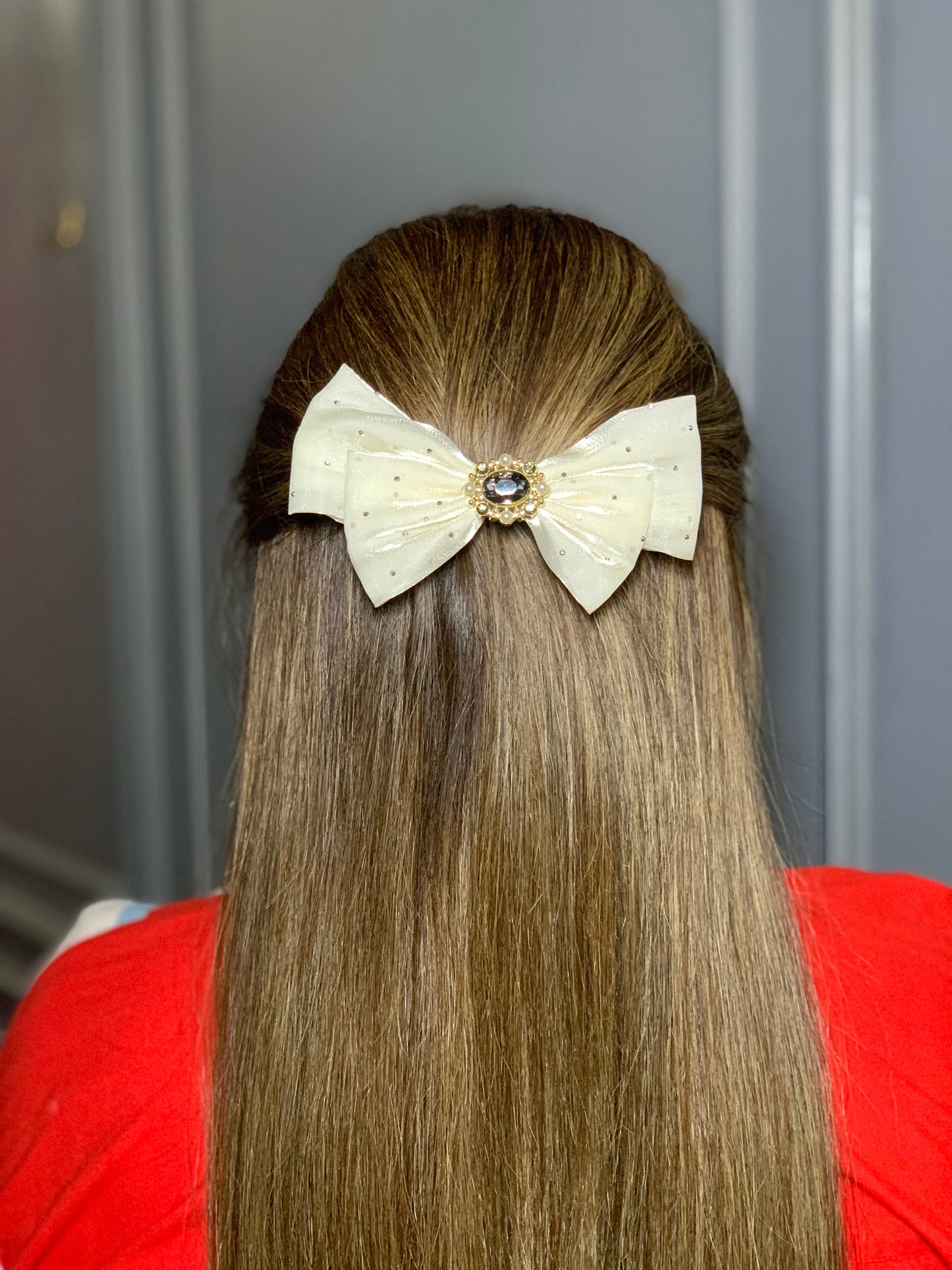 White Broach Bow