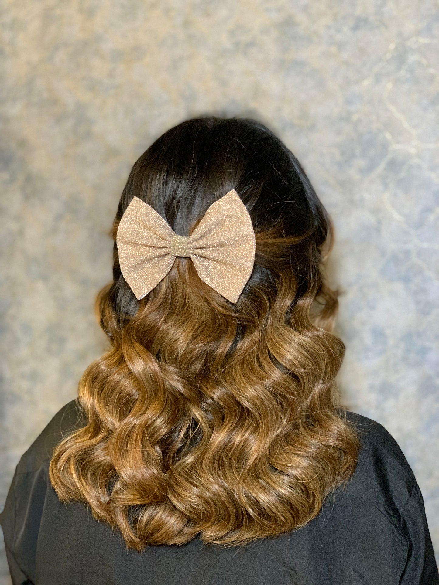 Peach glitter bow