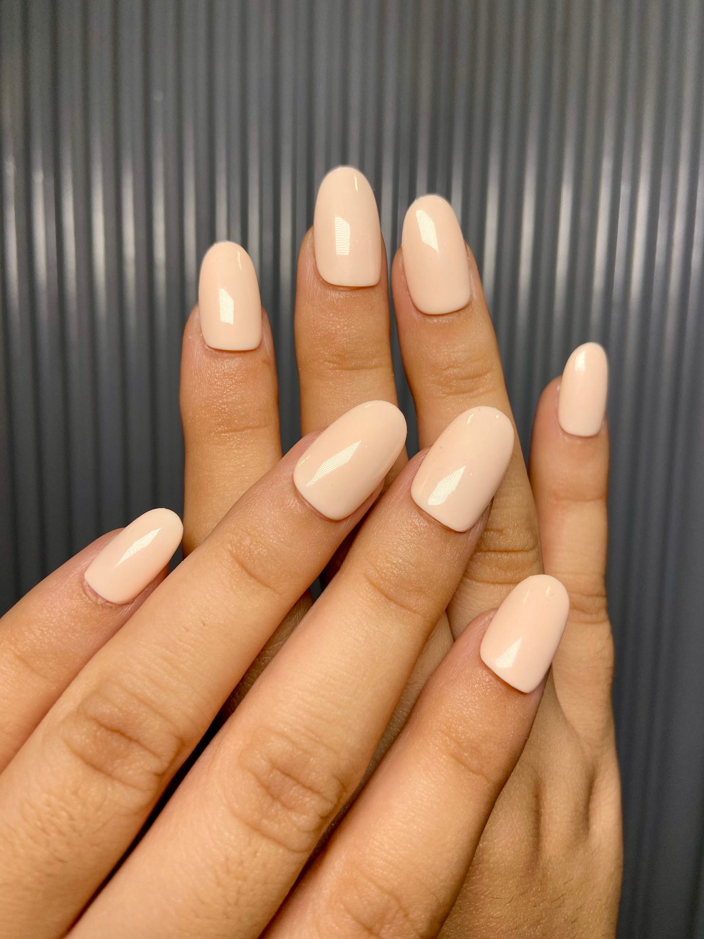 Butter Beige Nails