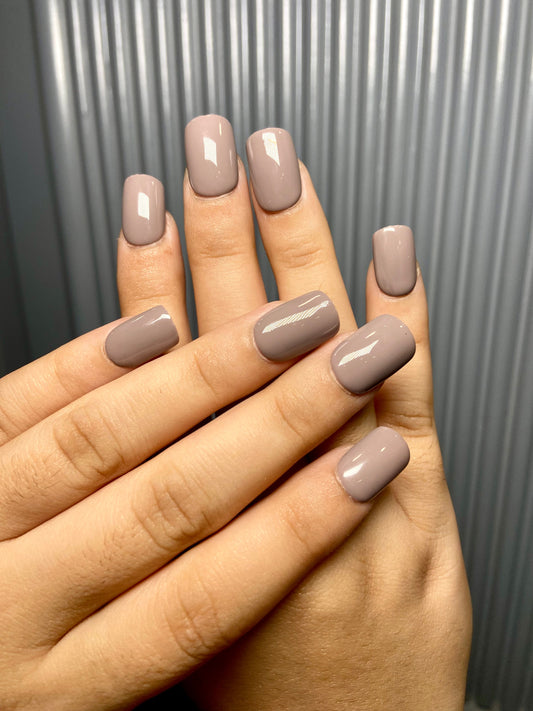 Earthy nude Nails