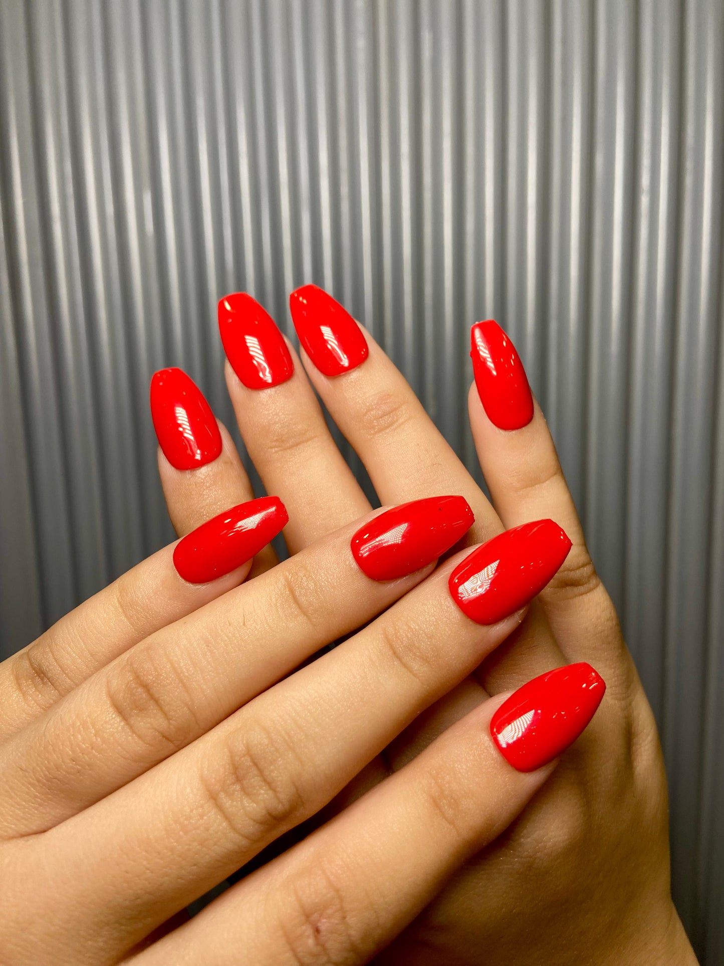 tomato red nails
