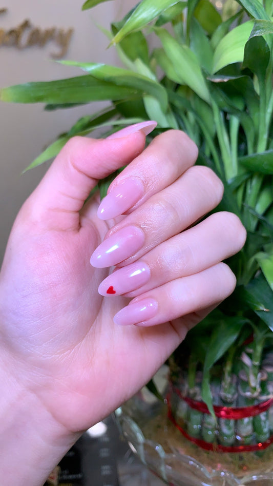 Minimalistic Heart Nails - Short Almond