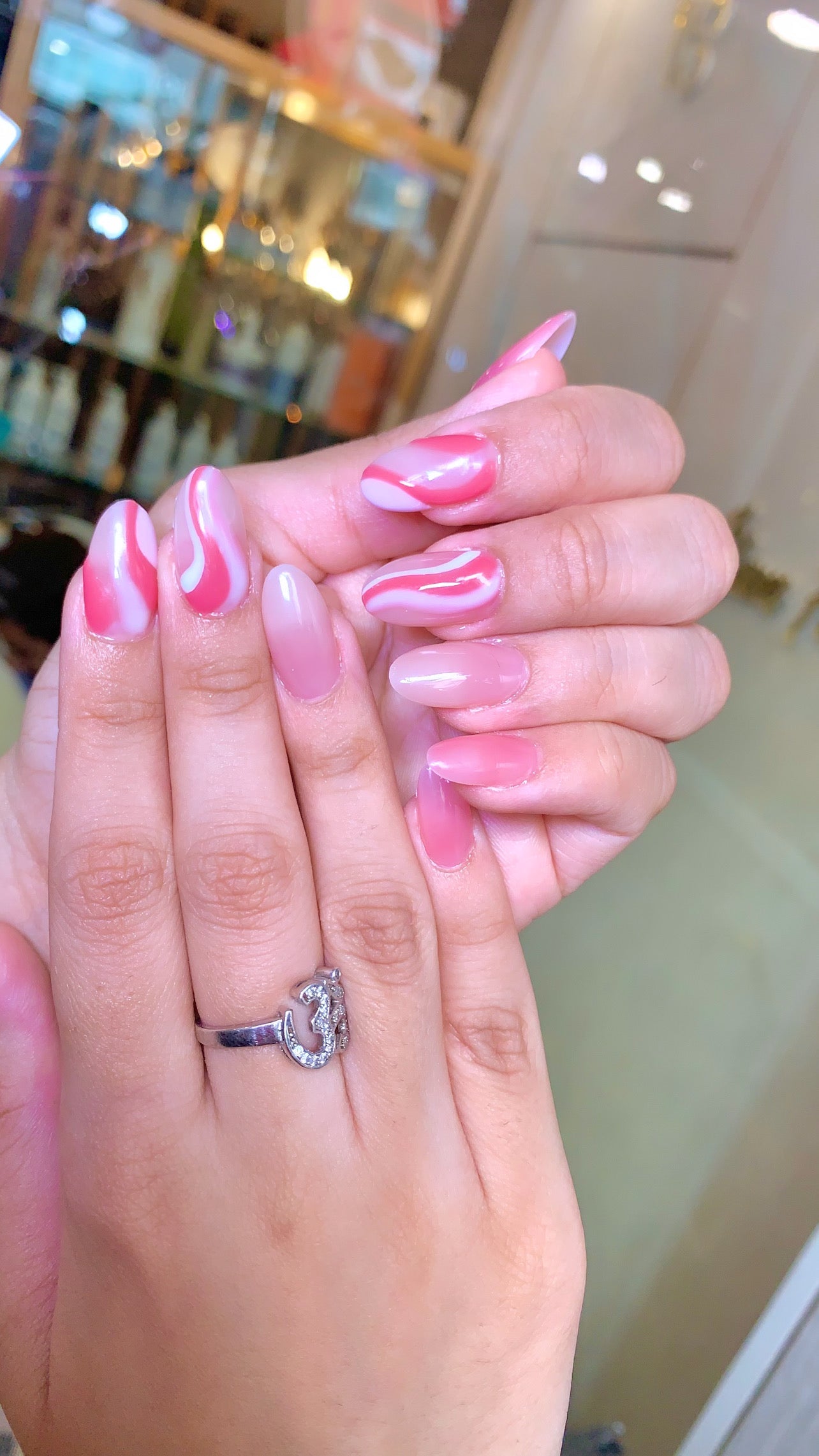 Soft Pink Elegance - Oval