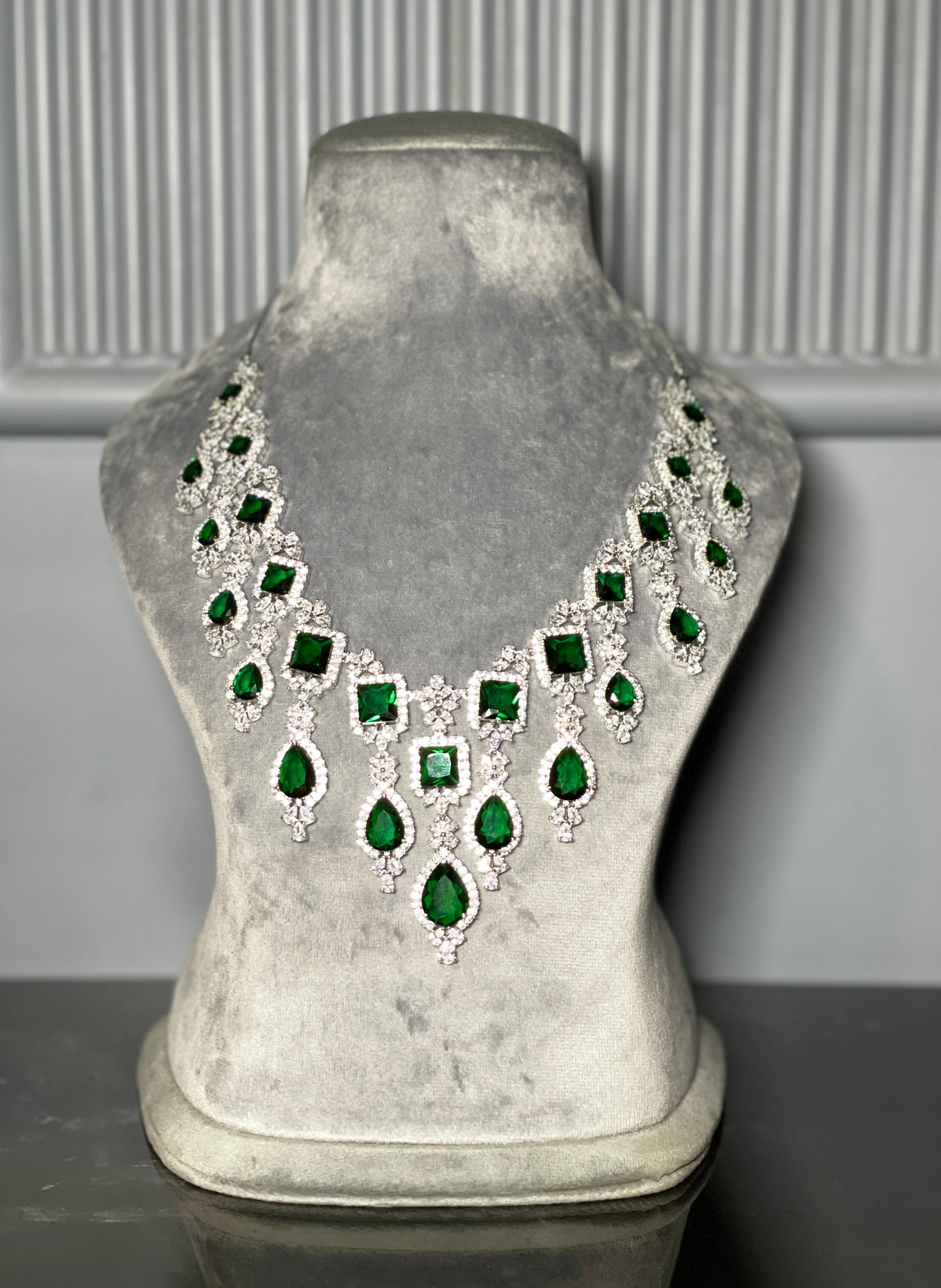 Emerald With American Diamond