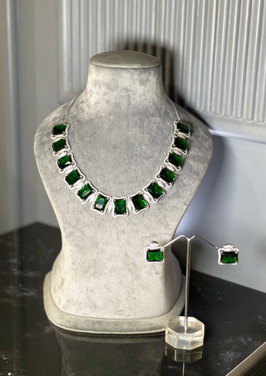 Emerald With American Diamond