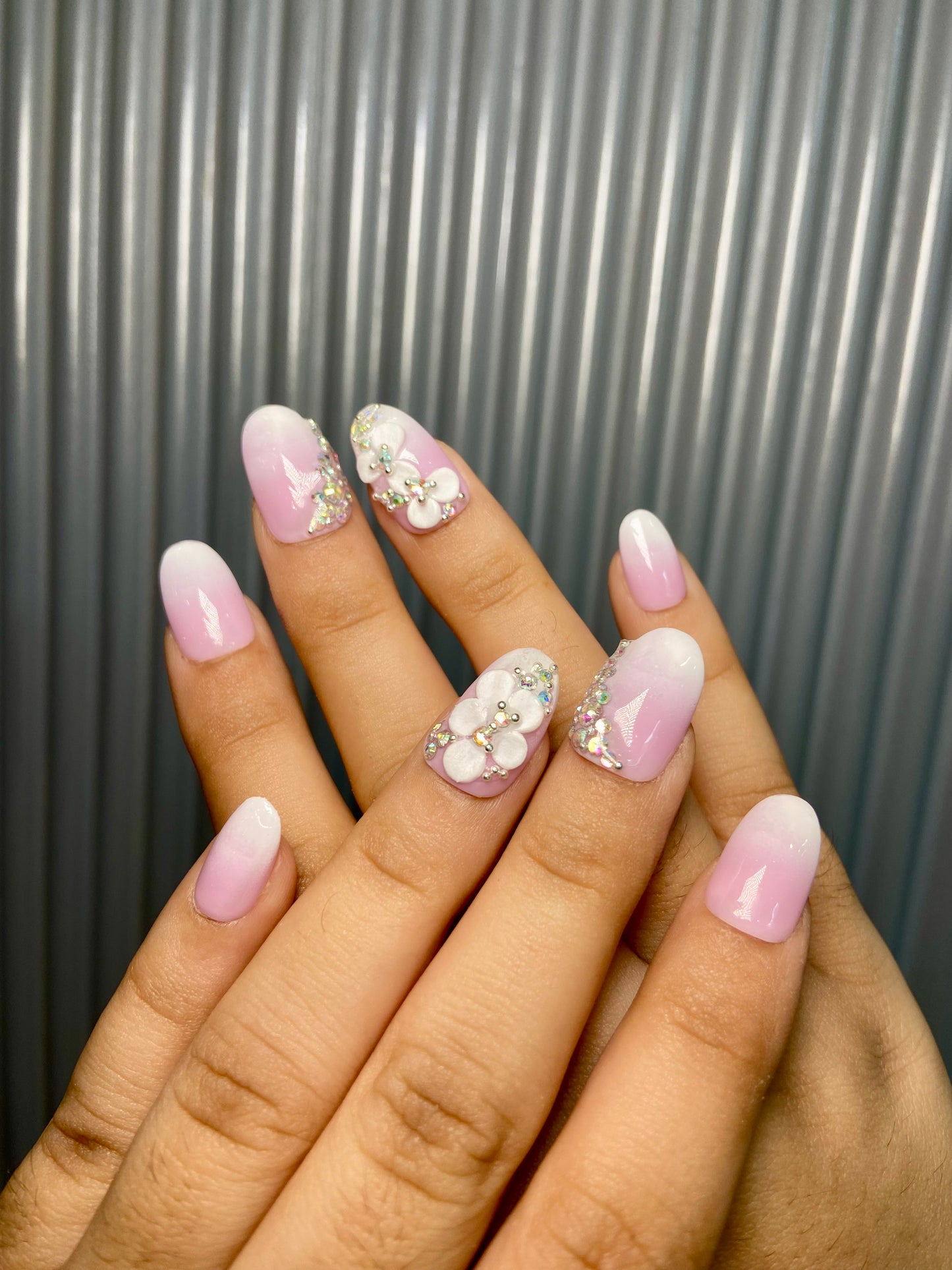 Ombre 3d floral stone nails