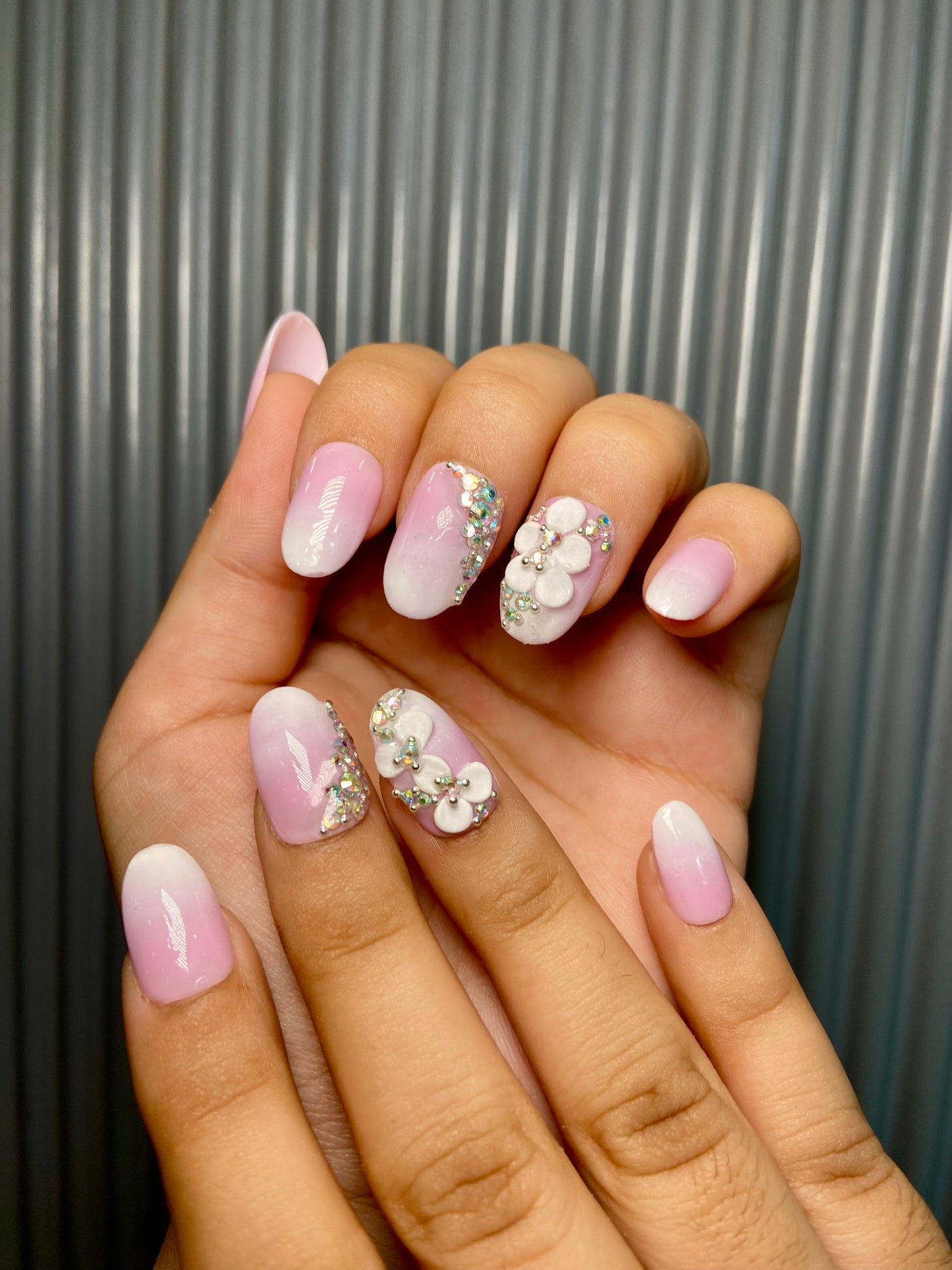 Ombre 3d floral stone nails