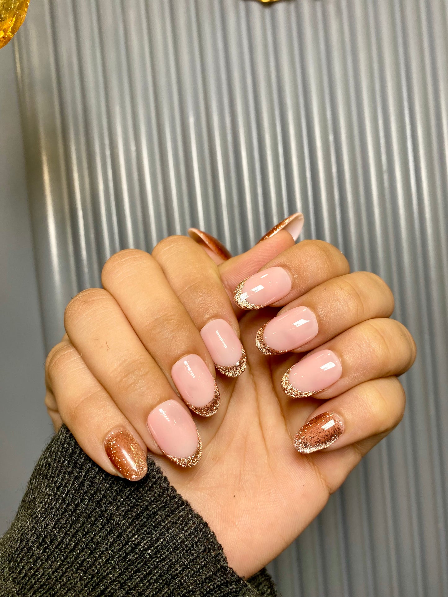 Cat eye french nails