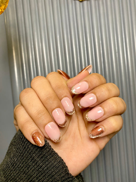 Cat eye french nails