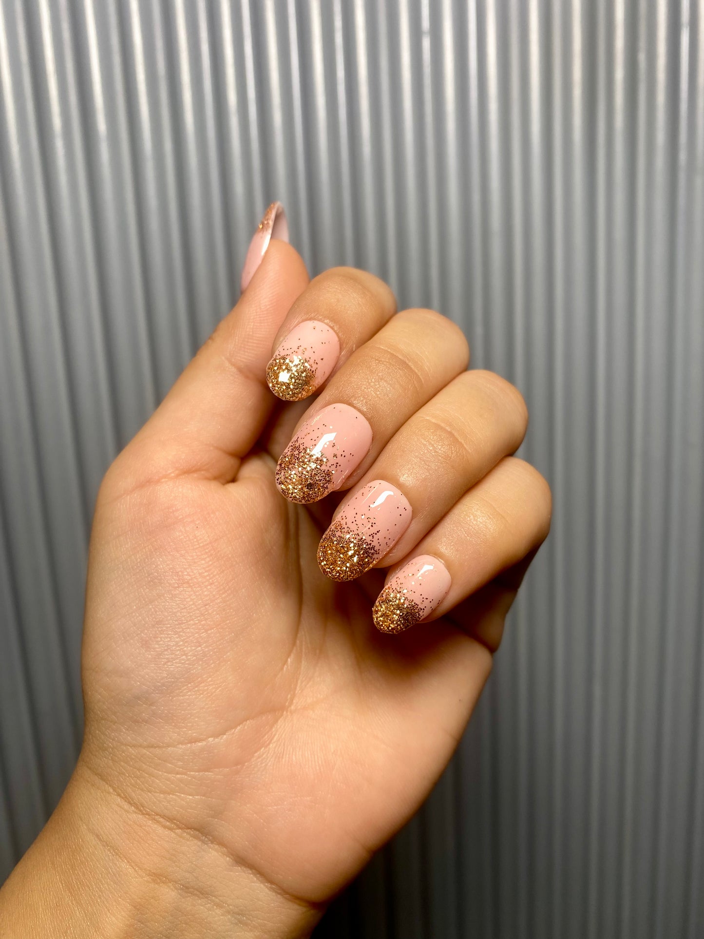 Rose gold ombré nails