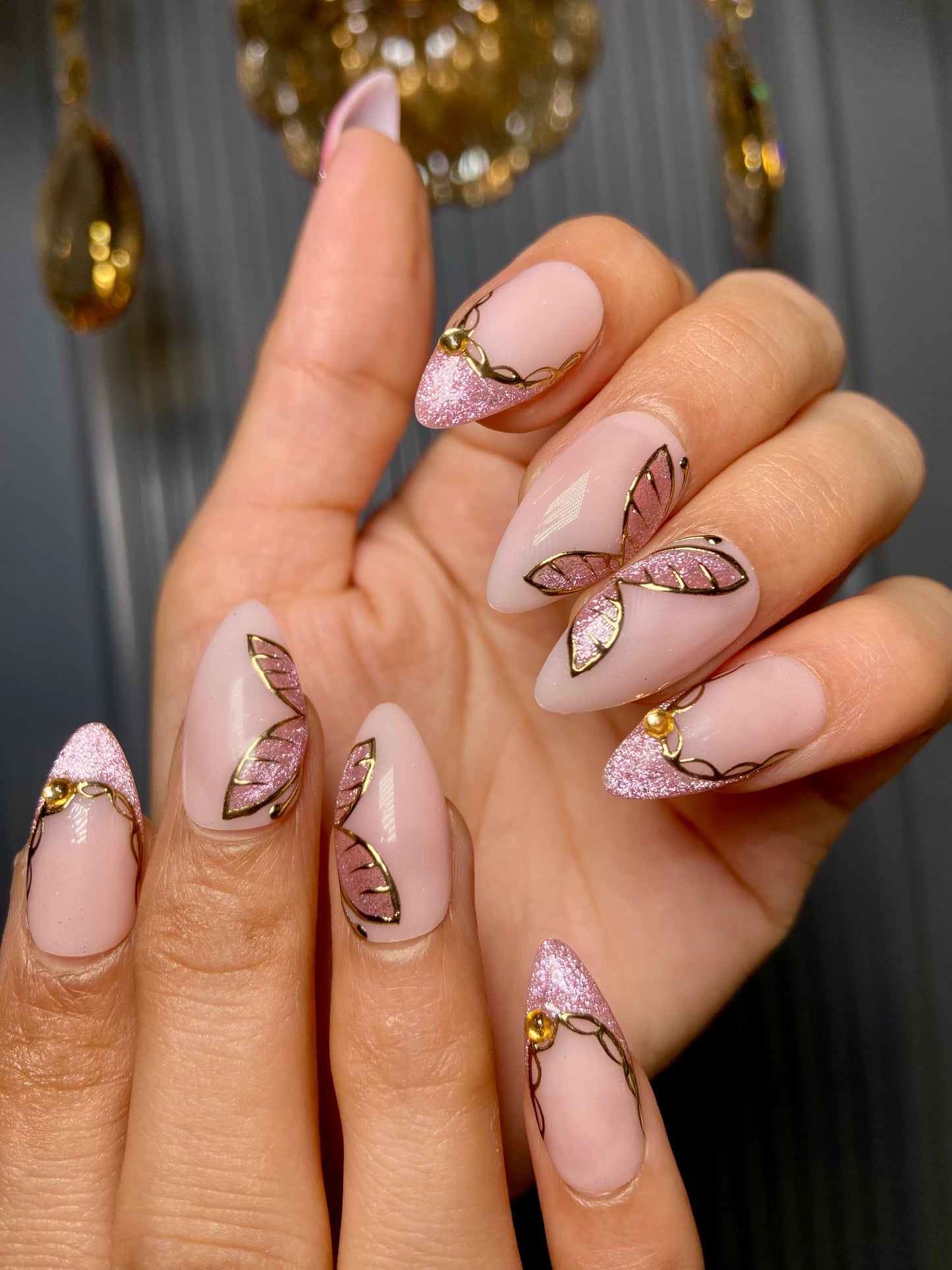 Butterfly cat eye nails