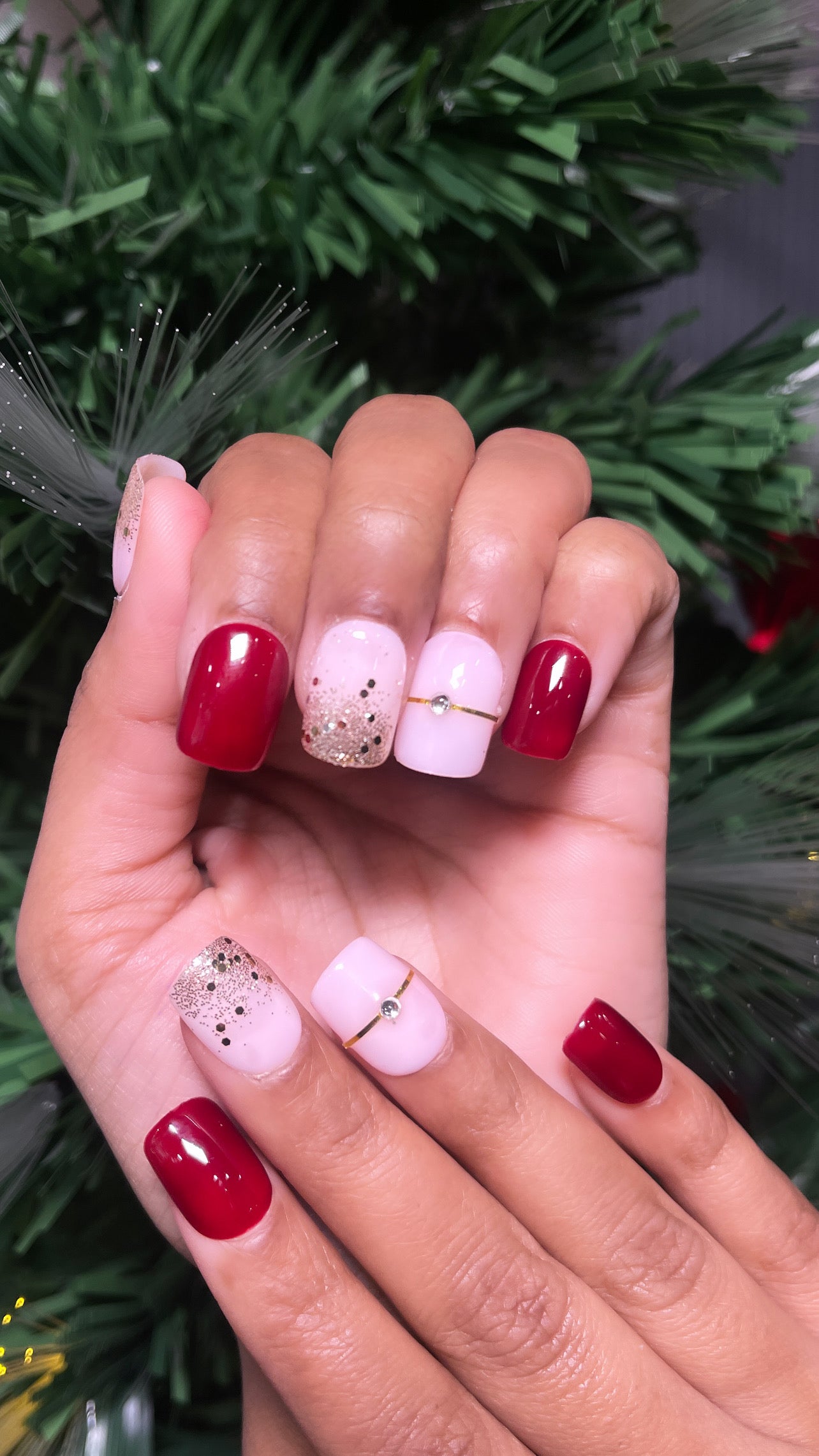 Luxe Scarlet - Short Square