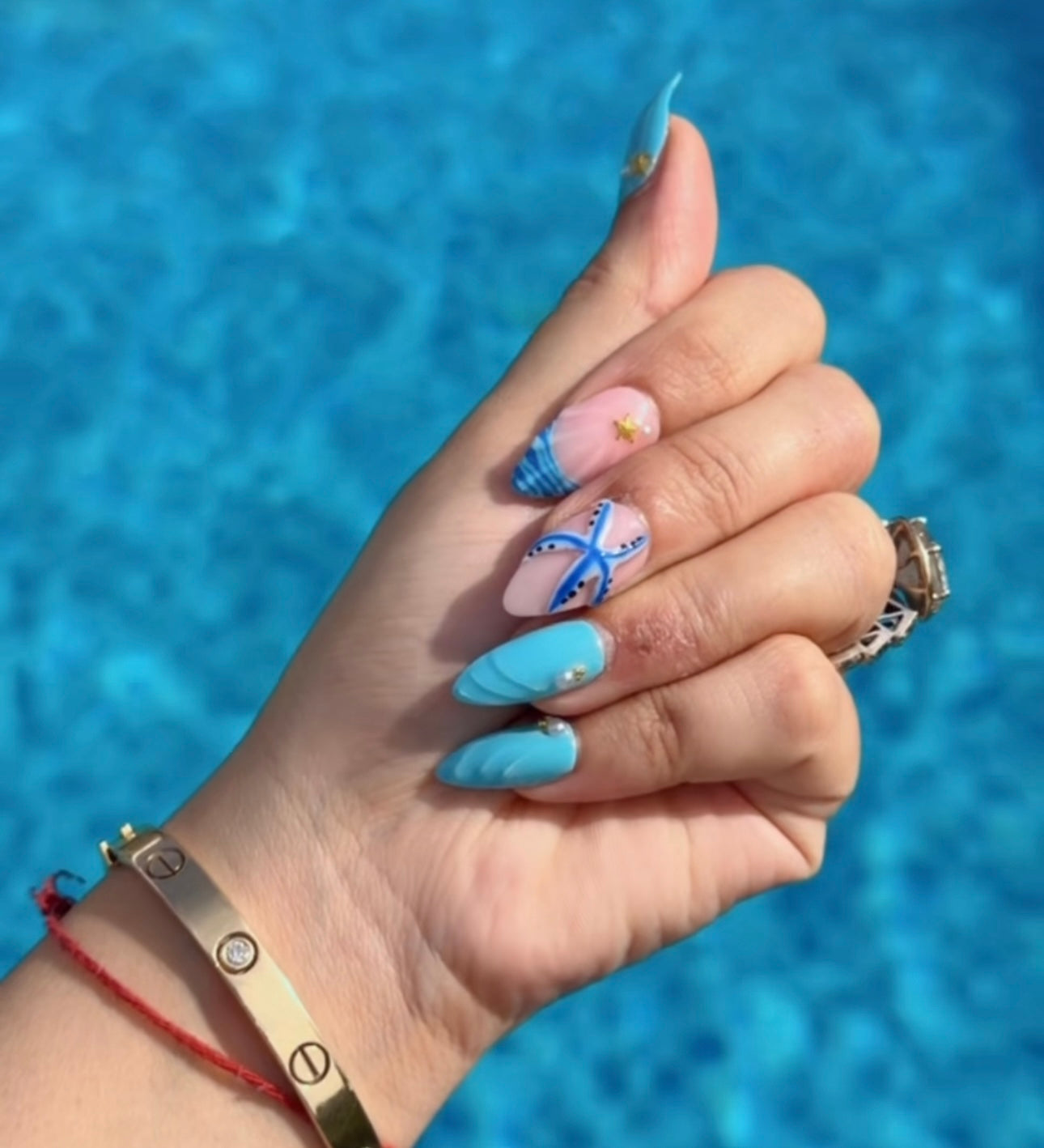 Shell & Star