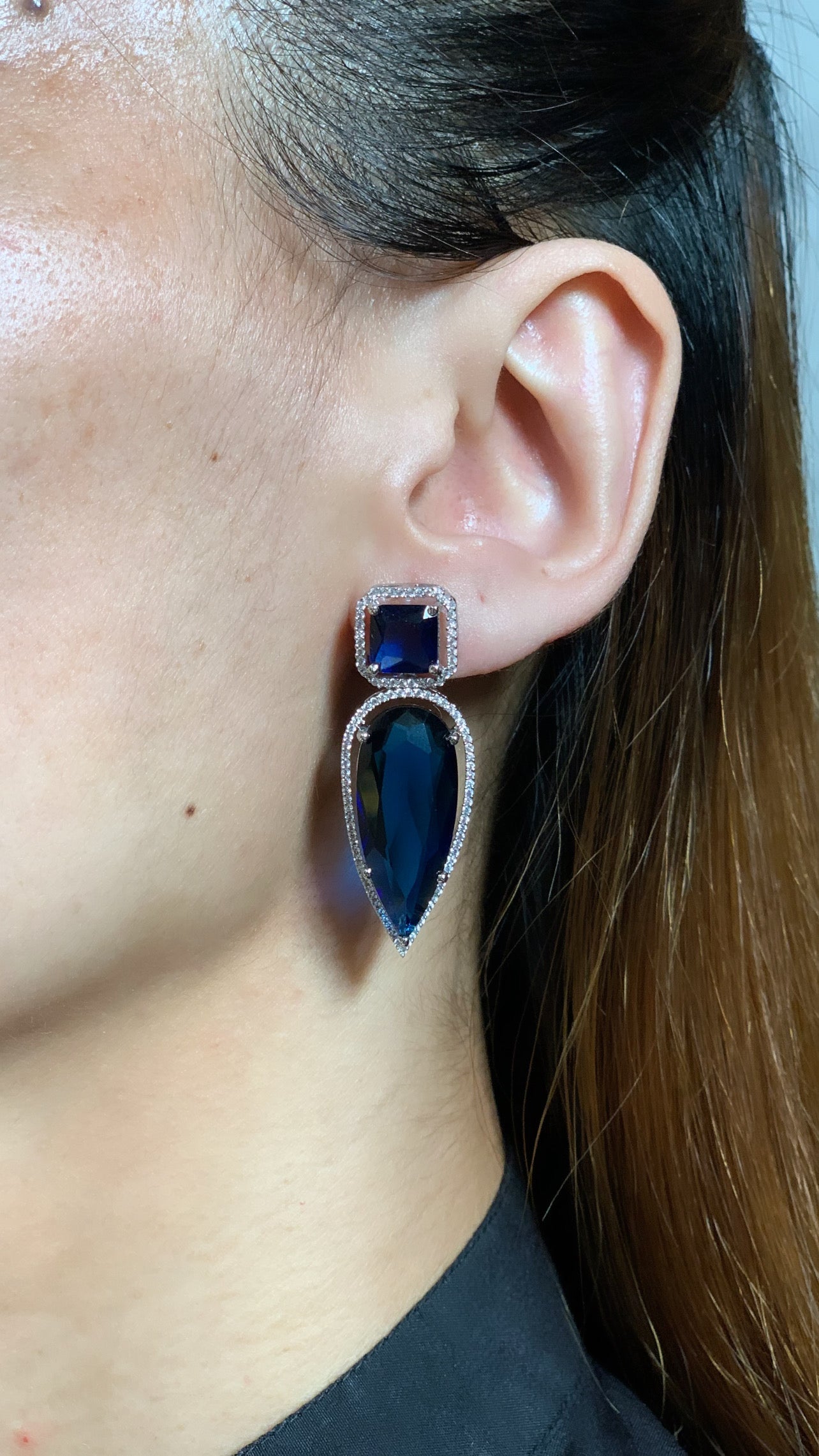 AD Blue Sapphire Earing