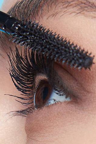 Maybelline Lash Sensational Sky High Waterproof Mascara